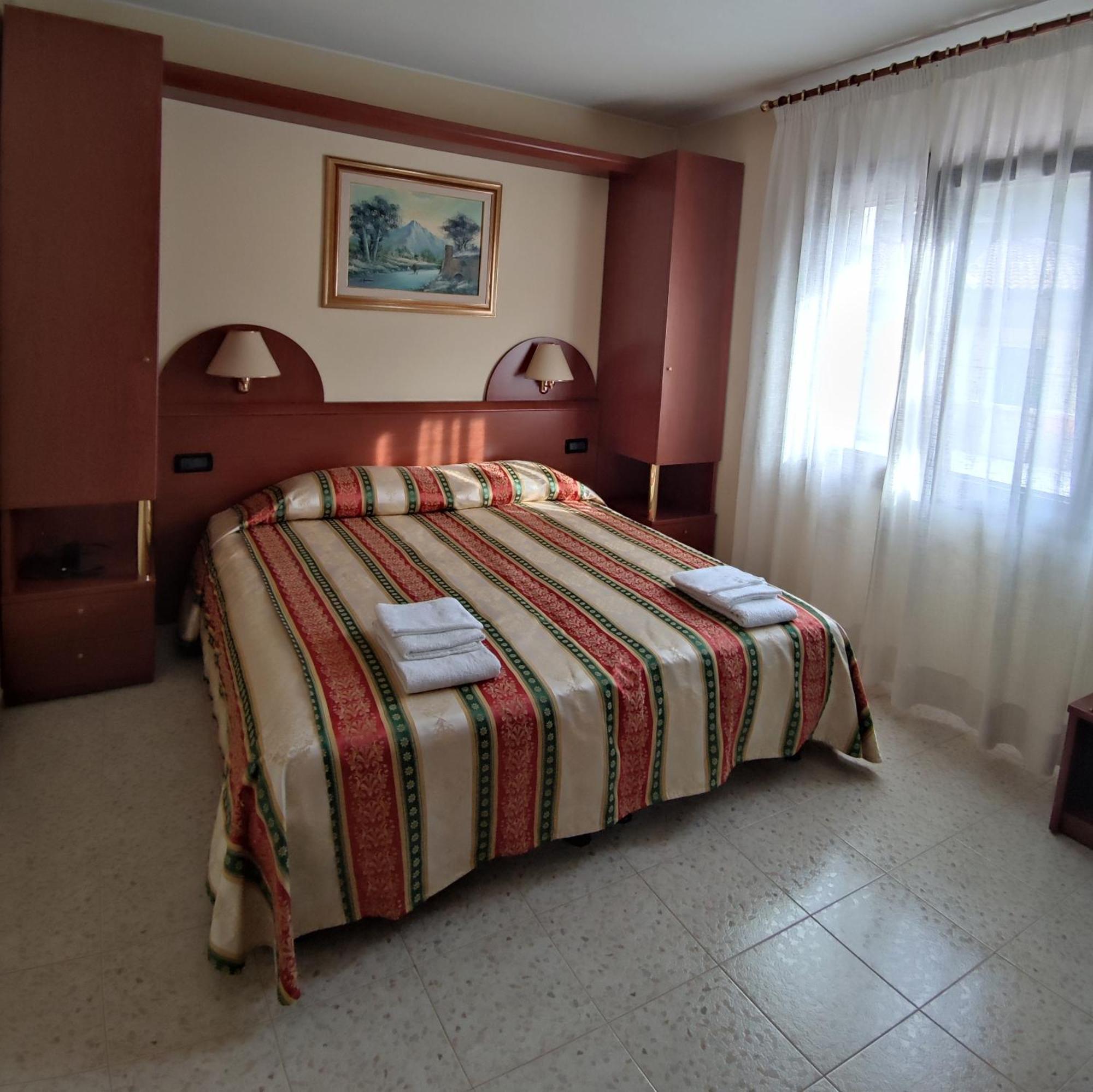 Ponte Nuovo Bed & Breakfast Altissimo Екстериор снимка