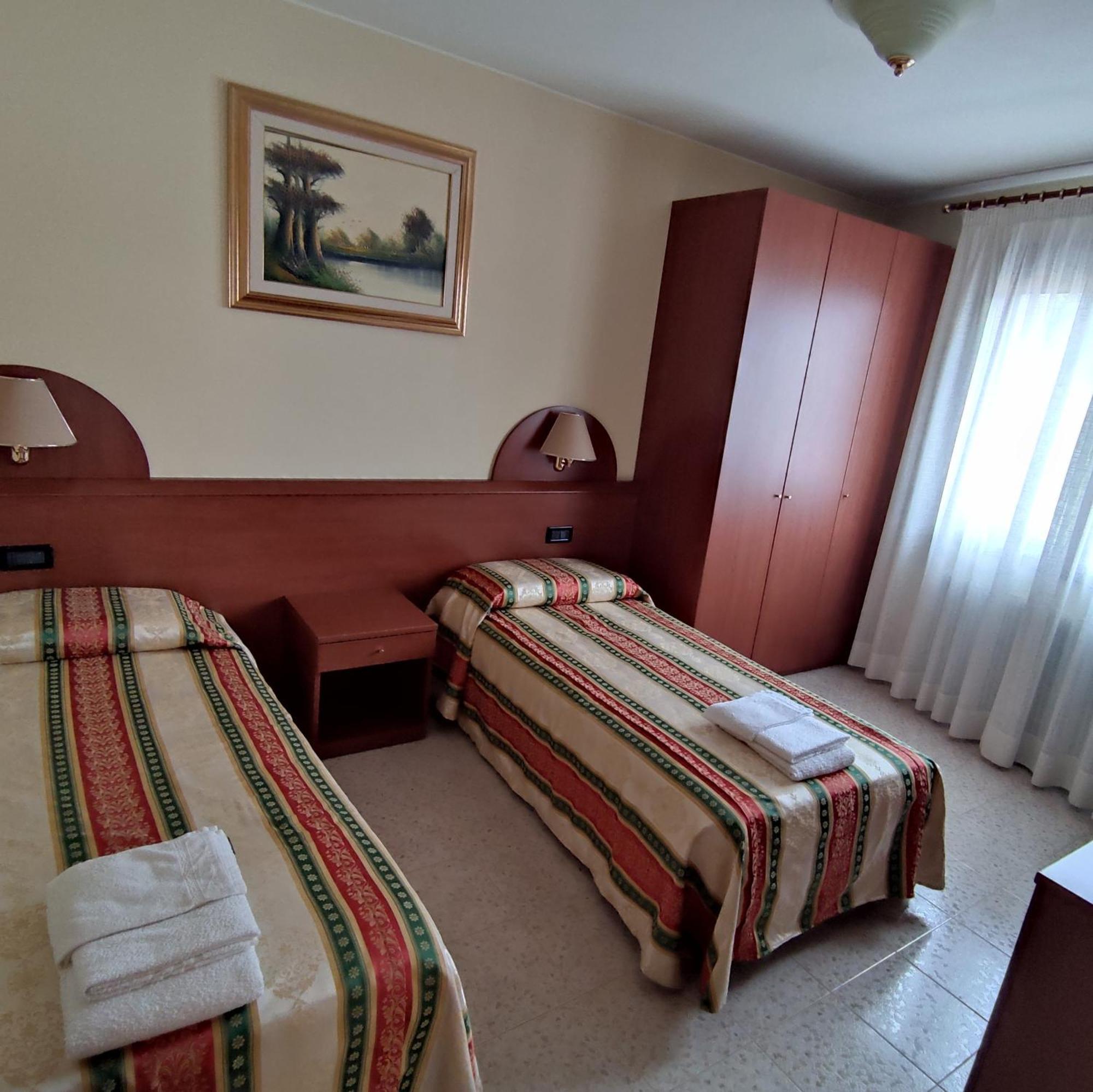 Ponte Nuovo Bed & Breakfast Altissimo Екстериор снимка
