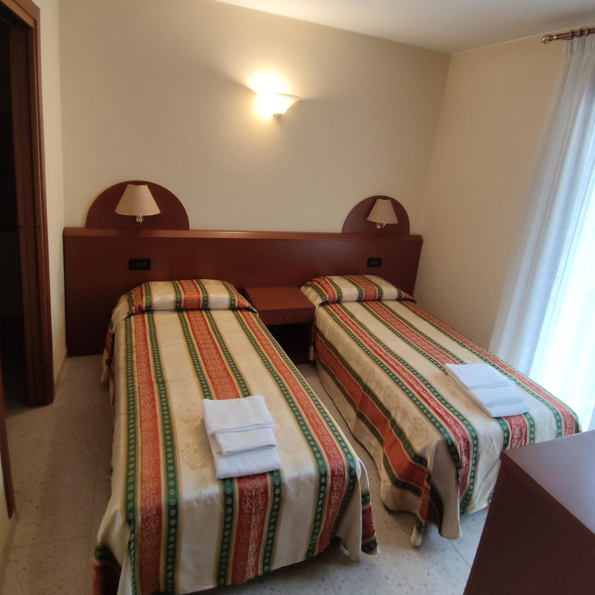 Ponte Nuovo Bed & Breakfast Altissimo Екстериор снимка